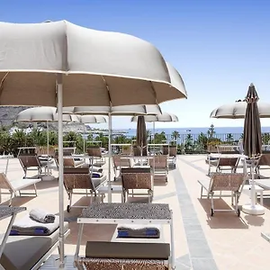 https://idyll-suites-adults-only.in-canary-islands.com
